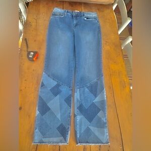 LOGO by Lori Goldstein size 8 Printed Straight Leg Jeans